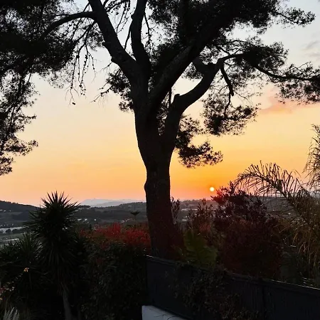 Lejlighed Le Paradis Perche Calme Absolu, Panorama Et Jardin Carqueiranne